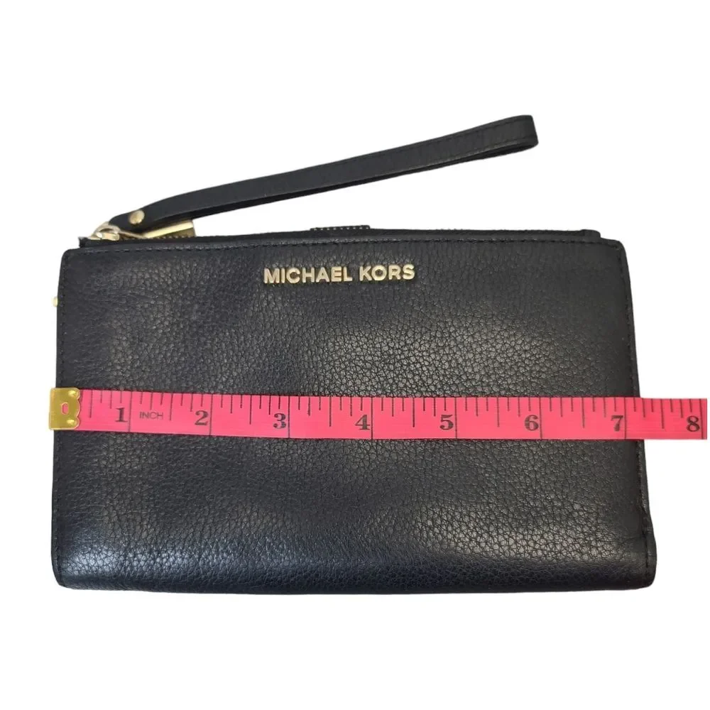 Michael Kors Adele Black Double Zip Leather iPhone 7 Plus Wristlet